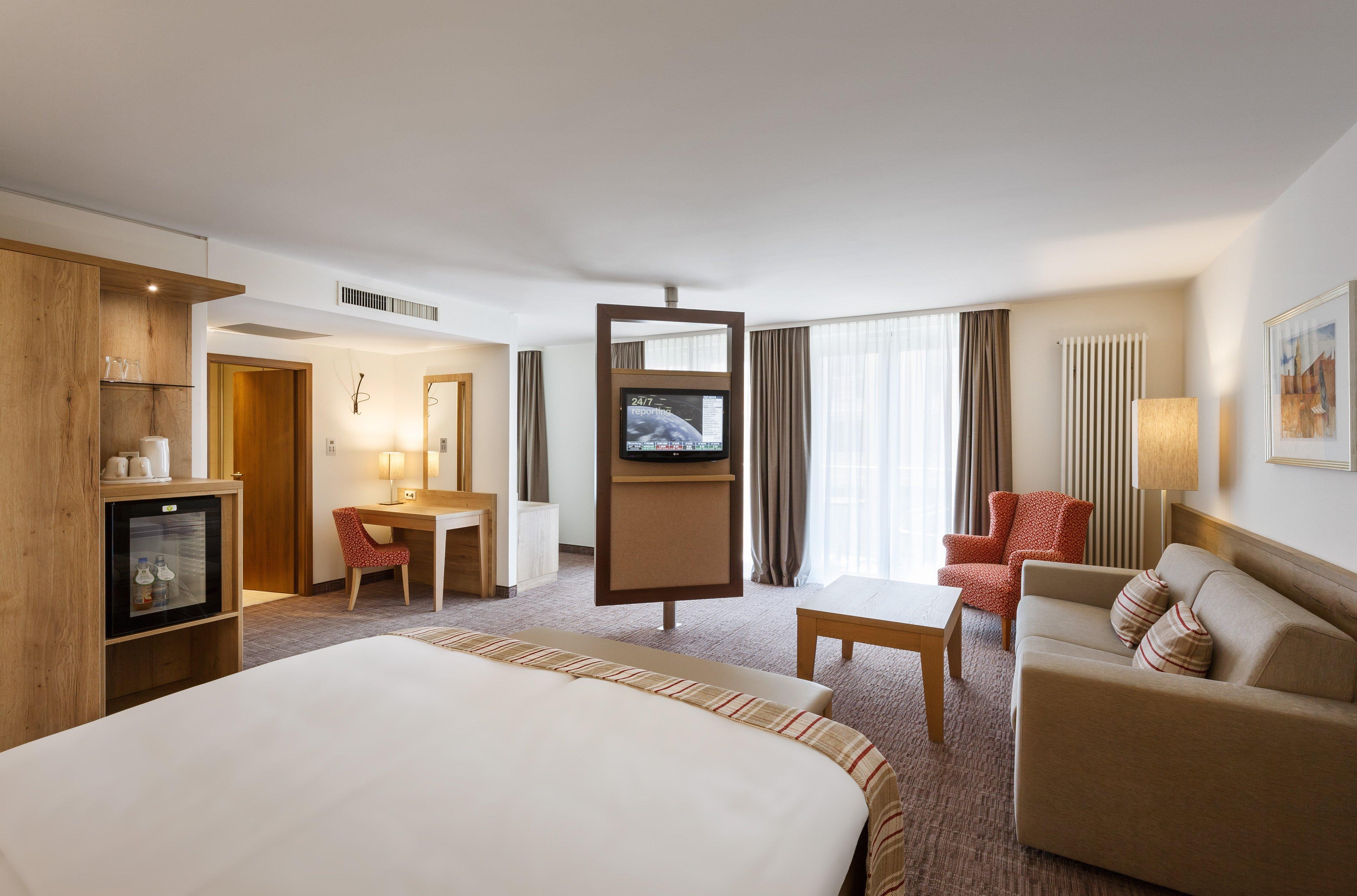 Hotel Centre By Ihg 4*